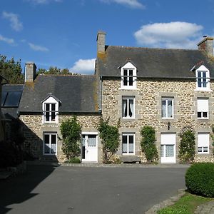 Les chambres de La Métairie du Dick Pleurtuit Exterior photo