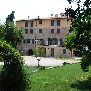 Bed and Breakfast Da Cristina à Monsampolo Del Tronto Exterior photo