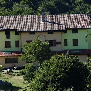 Hotel La Nuvola Sul Mare à Vara Superiore Exterior photo