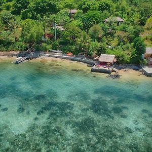 Hotel Tanjungan à Gili Gede Exterior photo