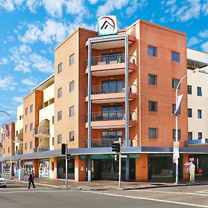 Aparthotel Boulevard on Beaumont à Newcastle Exterior photo