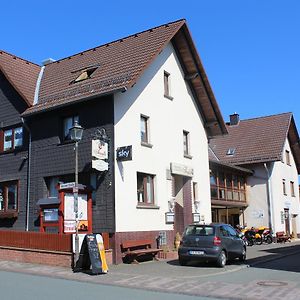 Landgasthof-Bikerhotel Arnold Battenberg  Exterior photo