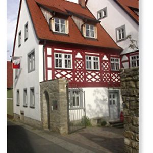 Hôtel Weingut Heim à Obereisenheim Exterior photo