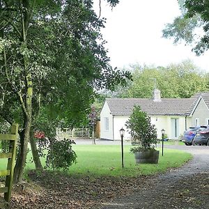 Hotel The Willows à Wincanton Exterior photo