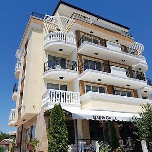 Hotel Семеен Хотел Прованс Ахелой Exterior photo