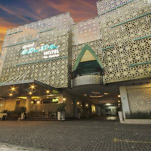 Grand Amira Hotel Solo, Azana Hotels Collection Exterior photo