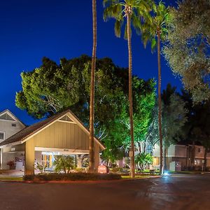 Residence Inn Phoenix Exterior photo