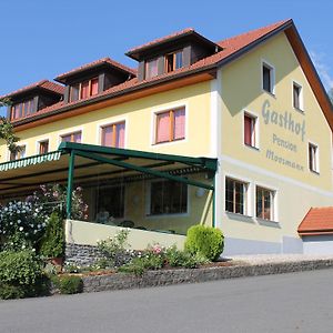 Hotel Gasthof Zum Moosmann - Familie Pachernigg à Arnfels Exterior photo