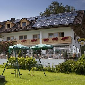 Hotel Gasthof Sonnenheim à Saaldorf Exterior photo