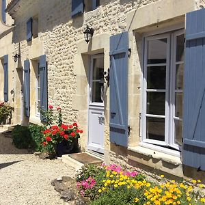 Bed and Breakfast Le Clos du Plantis à Sonnac  Exterior photo