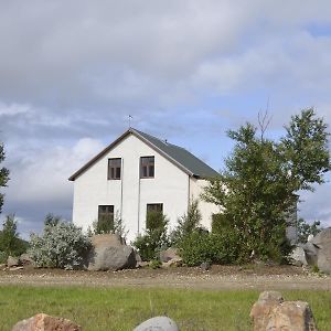 Guesthouse Gamli Bær Húsafell Exterior photo