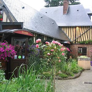 Hotel Auberge du Val au Cesne à Saint-Clair-sur-les-Monts Exterior photo