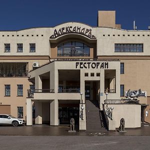 Hotel Zagorodnyy Club Alexander à Moscou Exterior photo