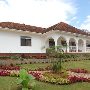 Kigezi Gardens Inn Kabale Exterior photo