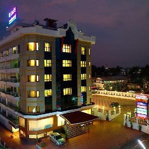 Hotel Dass Continental à Thrissur Exterior photo