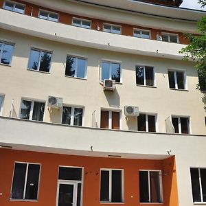 Semeen Hotel Pautalia Kyustendil Exterior photo