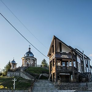 Hotel Sinevirski Pereval Exterior photo