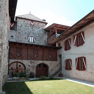 Villa Agritur Ciastel à Sanzeno Exterior photo