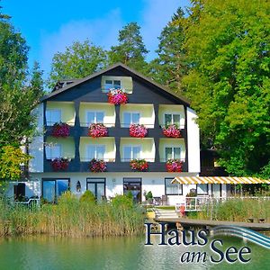 Hotel Haus Am See à Sankt Kanzian am Klopeiner See Exterior photo