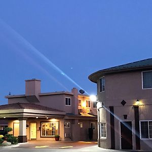 Travelodge By Wyndham Merced Yosemite Exterior photo