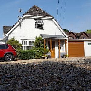 Bed and Breakfast Canford Crossing à Wimborne Minster Exterior photo