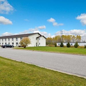 Americas Best Value Inn Sault-Sainte-Marie Exterior photo