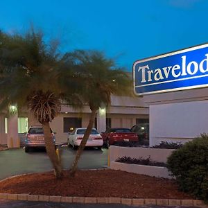 Travelodge By Wyndham Orlando Downtown Centroplex Exterior photo