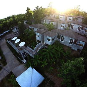 Hotel Tanya Baan Bon Doi à Chiang Rai Exterior photo