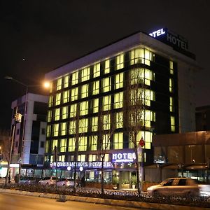 Atasehir Palace Hotel & Conference Istambul Exterior photo