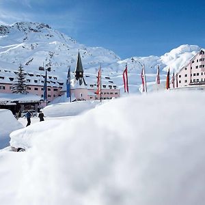 Arlberg Hospiz Hotel St. Christoph am Arlberg Exterior photo