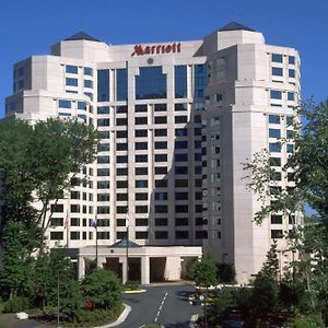 Hotel Falls Church Marriott Fairview Park Exterior photo