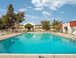 Quality Inn On Historic Route 66 Barstow Exterior photo