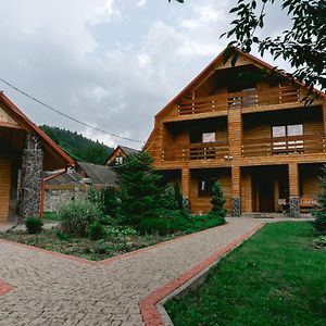 Villa Kryvyi Brid à Yaremtche Exterior photo