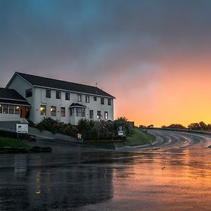 Lands End Boutique Hotel Bluff Exterior photo