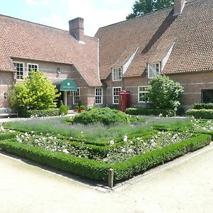 Hotel Bossenstein Golf & Polo Club à Ranst Exterior photo