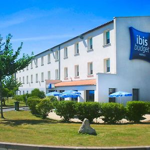 Hotel ibis budget Niort - La Crèche Exterior photo