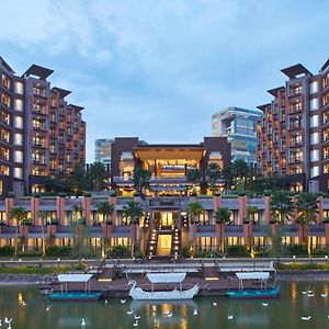 Aston Sentul Lake Resort & Conference Center Bogor Exterior photo