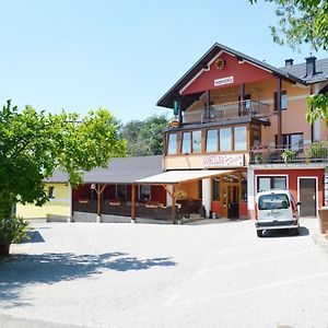 Hotel Gostilna S Prenocisci Danica à Slovenska Bistrica Exterior photo