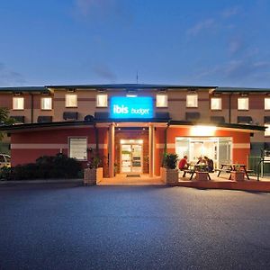 Hotel Ibis Budget Coffs Harbour Exterior photo