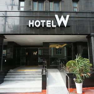 Hotel W Shinjeju Exterior photo