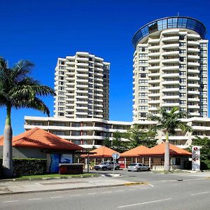 Ramada Hotel & Suites By Wyndham Nouméa Exterior photo