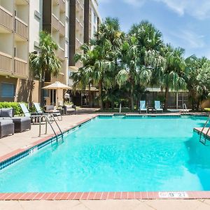 Hotel Wyndham Garden New Orleans Airport à Metairie Exterior photo