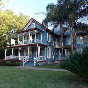 Bed and Breakfast The Ann Stevens House à Cassadaga Exterior photo