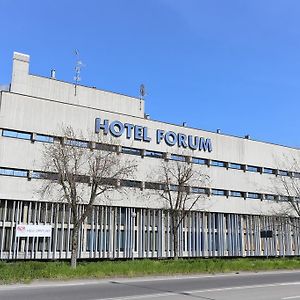 Hotel Forum SantʼIlario dʼEnza Exterior photo