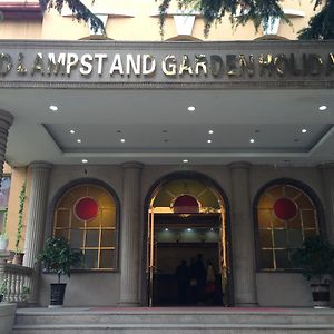 Gold Lampstand Garden Holiday Hotel Qingdao Exterior photo