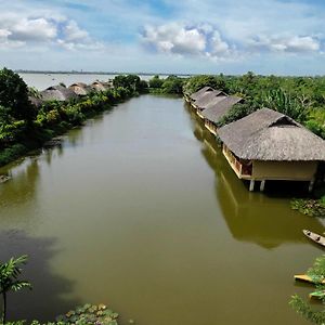 Mekong Riverside Boutique Resort&Spa Cái Bè Exterior photo