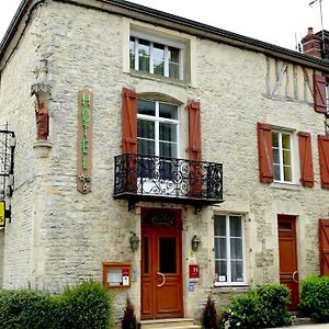 Hotel Logis Le Saint Nicolas à Bar-sur-Aube Exterior photo