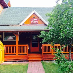 Bed and Breakfast Luna Bed & Breakfast à Grand Forks Exterior photo