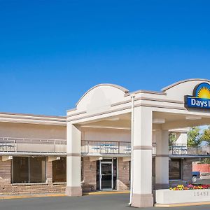 Days Inn By Wyndham Rock Springs Exterior photo