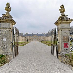 Hotel Chateau d'Audrieu Exterior photo